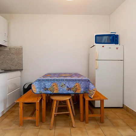 דירה Le Jean Barth Ii By Interhome